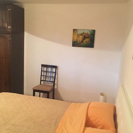 Tea1 Apartman Póla Kültér fotó