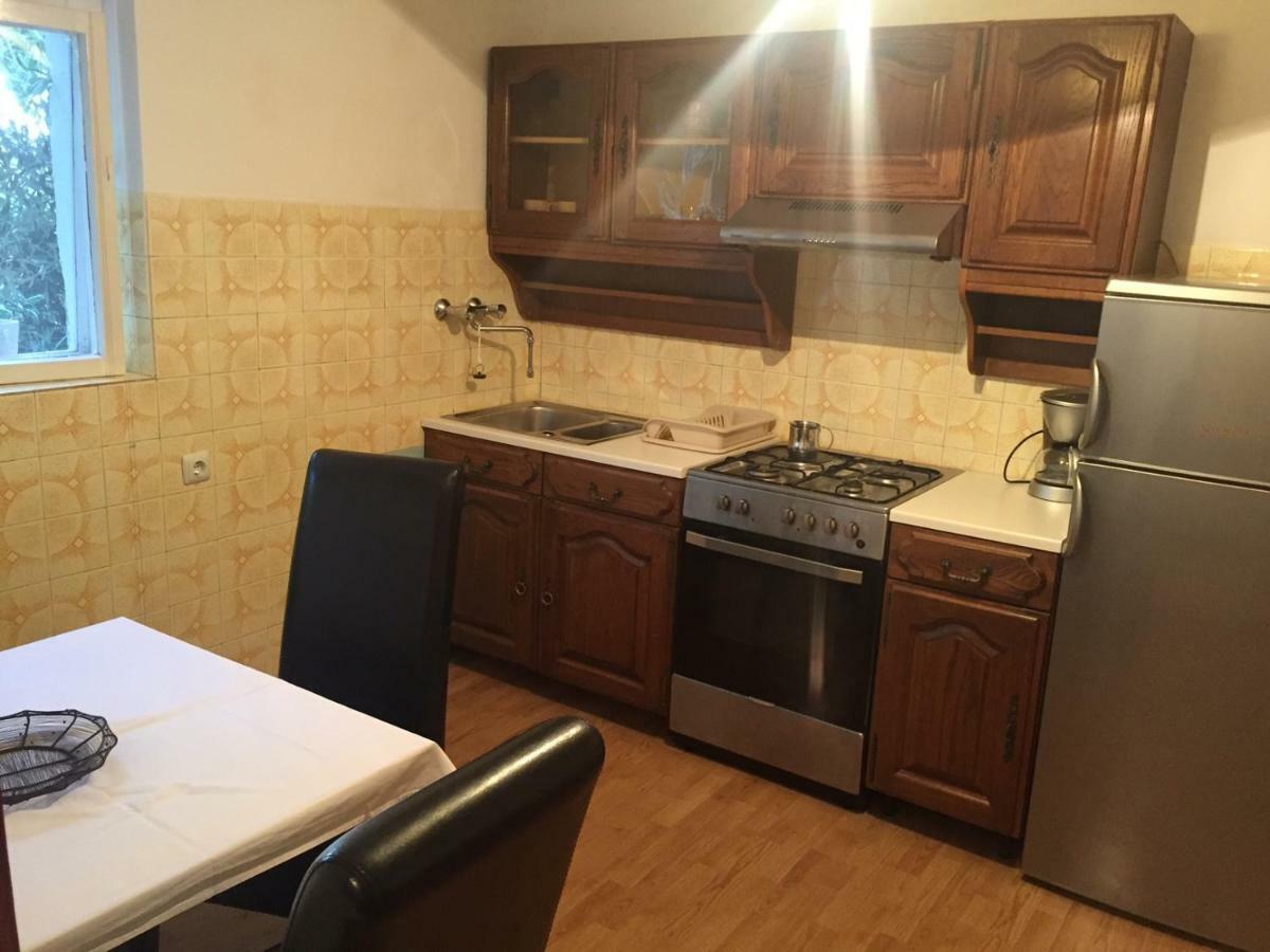 Tea1 Apartman Póla Kültér fotó