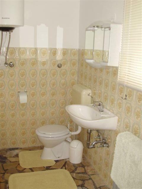 Tea1 Apartman Póla Kültér fotó